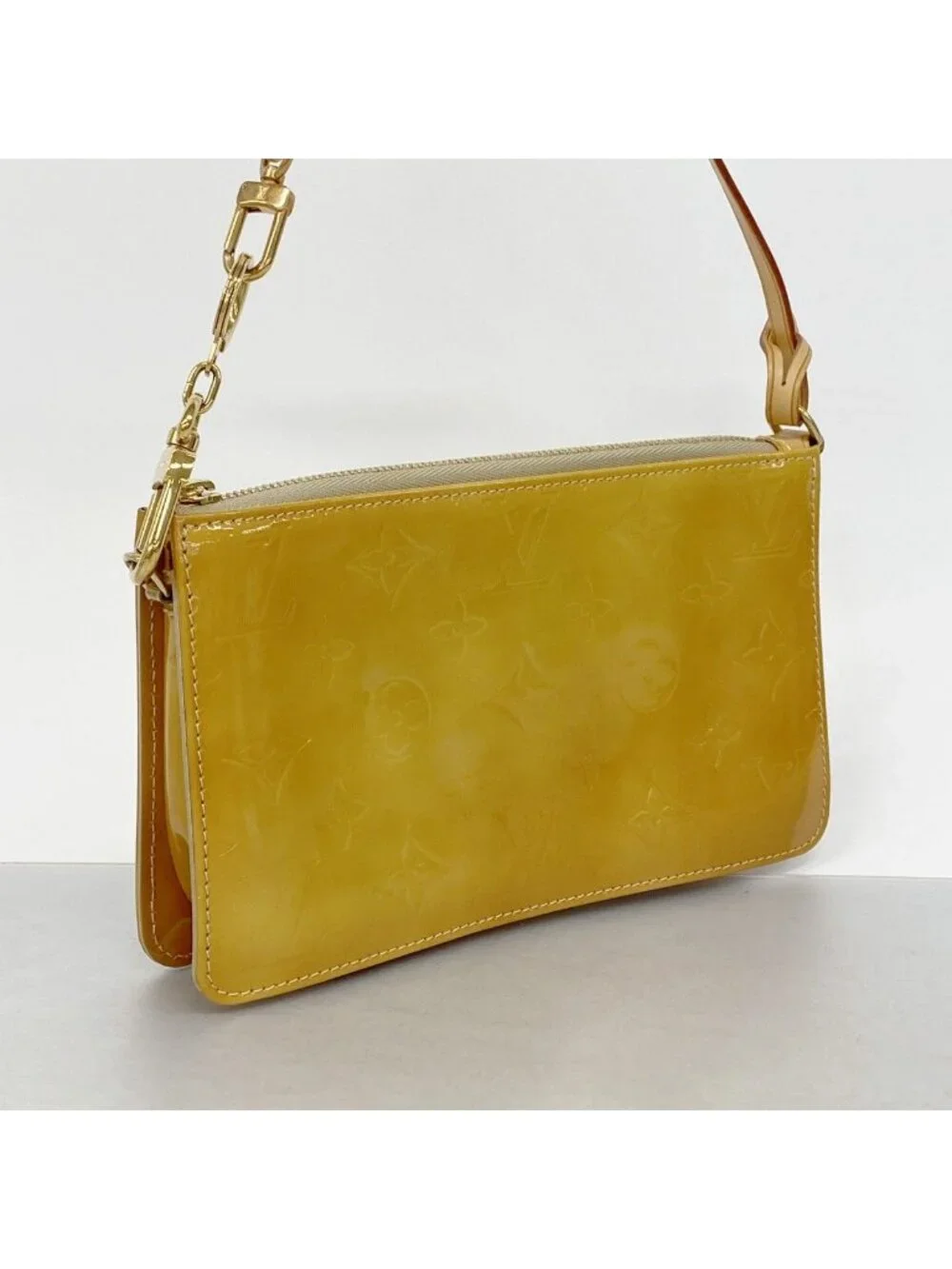 Louis Vuitton Pouch Vernis Lexington Beige